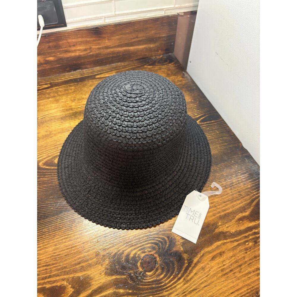 Time And Tru‎ Bucket Hat